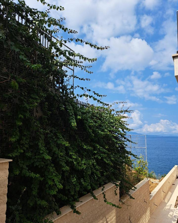 Mamani Apartments Saranda Esterno foto